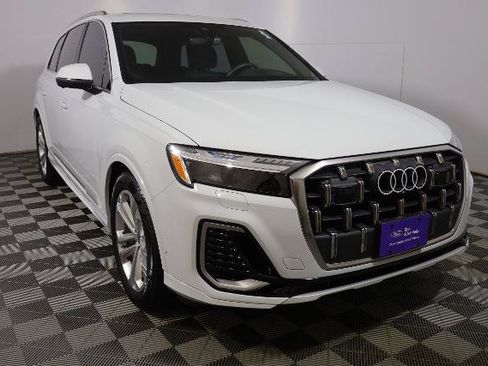 Used 2025 Audi Q7 3.0T Prestige AWD/4WD image 4