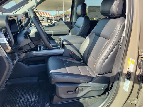 New 2026 Ford F250 Lariat w/ Lariat Ultimate Package image 13