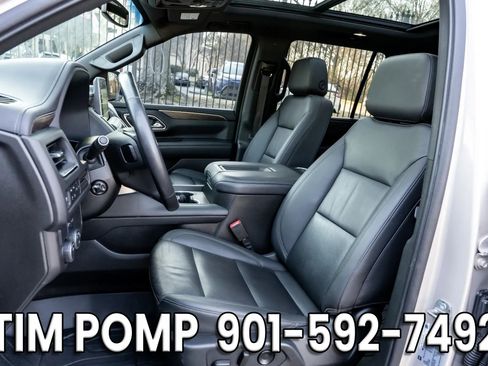 Used 2022 Chevrolet Tahoe LT w/ Luxury Package image 11