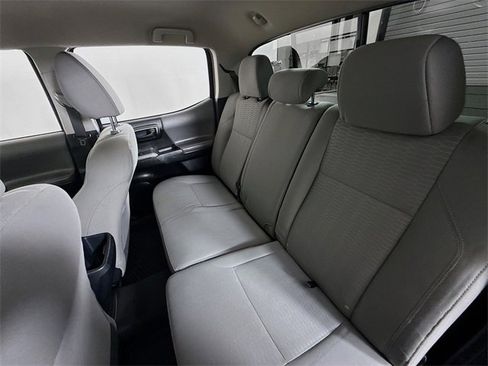 Used 2019 Toyota Tacoma SR5 image 8
