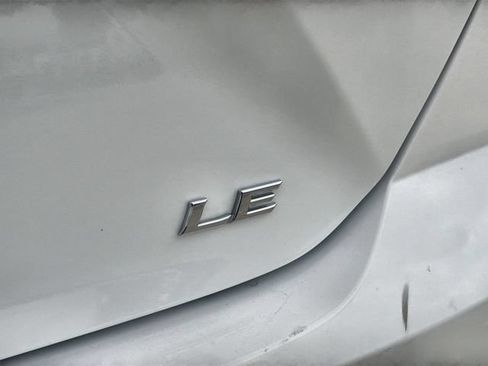 Used 2026 Toyota Camry LE FWD image 31