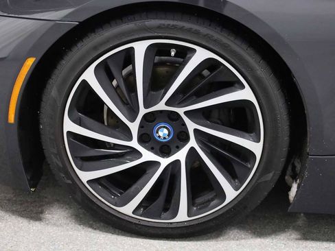 Used 2015 BMW i8 image 34