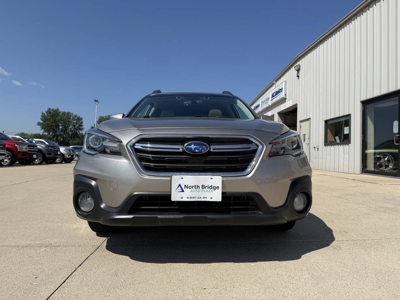 Used 2018 Subaru Outback 2.5i Limited AWD/4WD image 29
