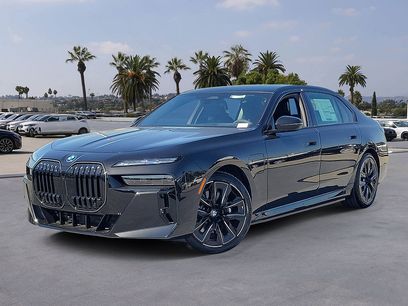 New 2026 BMW 750e xDrive w/ Executive Package