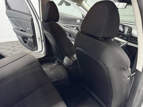 Used 2021 Hyundai Elantra SEL image 48
