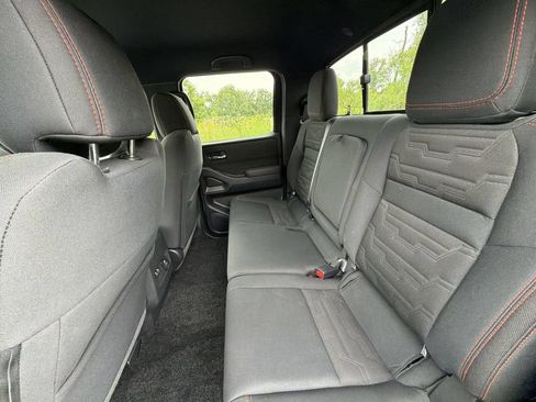 Certified 2022 Nissan Frontier Pro-X RWD image 25