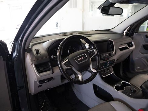 Used 2018 GMC Terrain SLT w/ Infotainment Package II AWD/4WD image 12