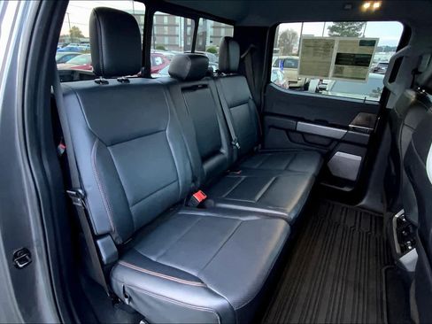 Used 2023 Ford F250 Lariat w/ Lariat Ultimate Package AWD/4WD image 18