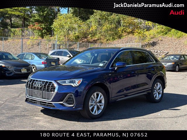 Used 2025 Audi Q3 2.0T Premium AWD/4WD image 1