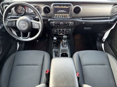 Used 2022 Jeep Wrangler Unlimited Sport image 13