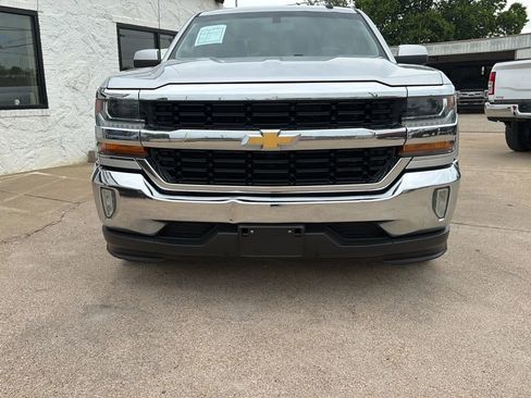 Used 2017 Chevrolet Silverado 1500 LT w/ Texas Edition RWD image 5