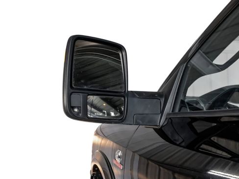 Used 2024 RAM 3500 Big Horn image 40