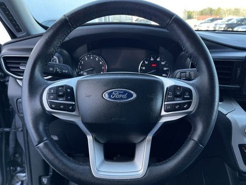 Used 2023 Ford Explorer XLT w/ Equipment Group 202A image 15