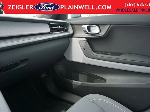 Used 2024 Polestar Polestar 2 AWD/4WD image 33