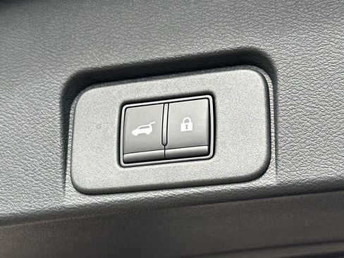 New 2026 Nissan Rogue Platinum w/ Platinum Premium Package AWD/4WD image 19