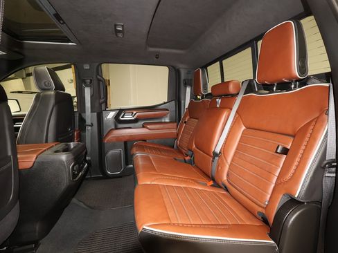 Used 2025 GMC Sierra 1500 Denali Ultimate image 26