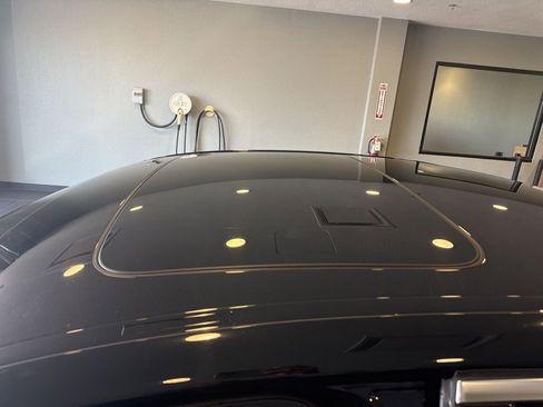 Used 2023 BMW 530i image 20