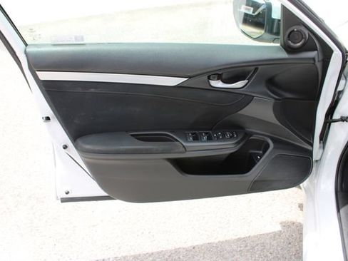 Used 2021 Honda Civic EX image 12