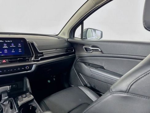 Certified 2023 Kia Sportage EX image 23