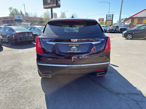 Used 2017 Cadillac XT5 Luxury w/ Driver Awareness Package AWD/4WD image 6