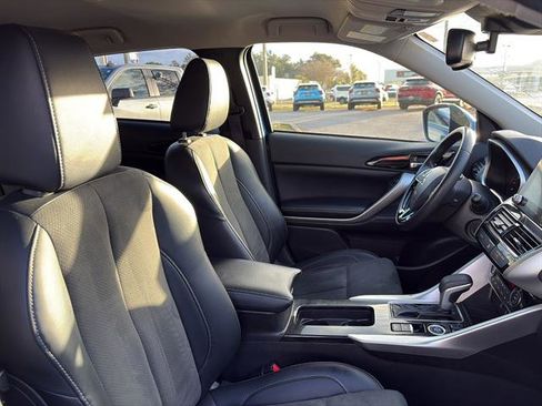 Used 2024 Mitsubishi Eclipse Cross SE image 9