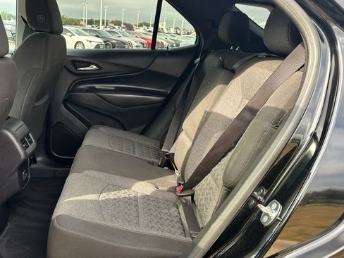 Used 2024 Chevrolet Equinox LT image 15