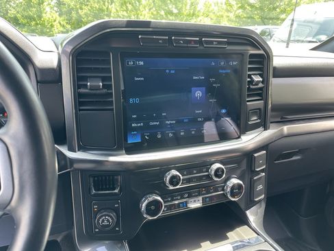 Used 2022 Ford F150 Lariat w/ Equipment Group 502A High AWD/4WD image 32