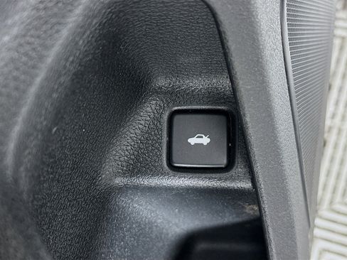 Used 2020 Honda Civic Sport image 31