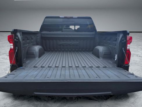 Used 2024 Chevrolet Silverado 1500 ZR2 w/ Technology Package AWD/4WD image 14