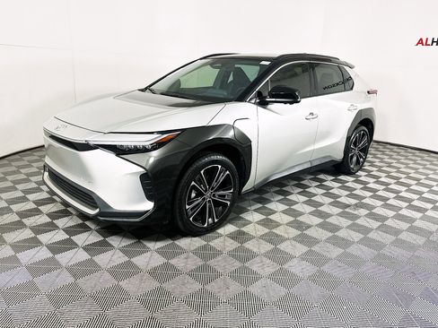 Used 2024 Toyota bZ4X Limited image 7