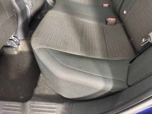 Used 2025 Nissan Kicks S AWD/4WD image 29