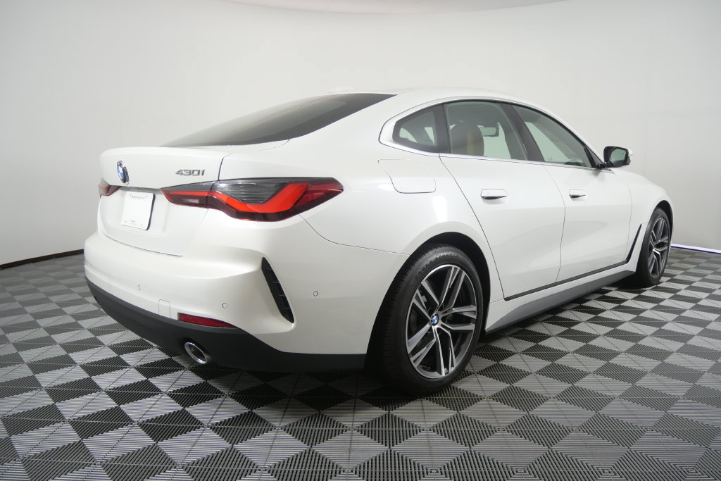 Certified 2026 BMW 430i RWD image 4