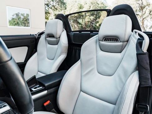 Used 2014 Mercedes-Benz SLK 350 image 10