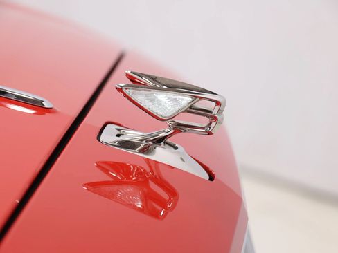 Used 2022 Bentley Flying Spur Plug-In Hybrid AWD/4WD image 8