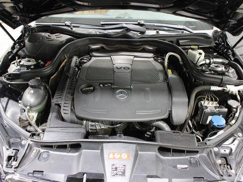 Used 2012 Mercedes-Benz E 350 4MATIC Sedan image 39