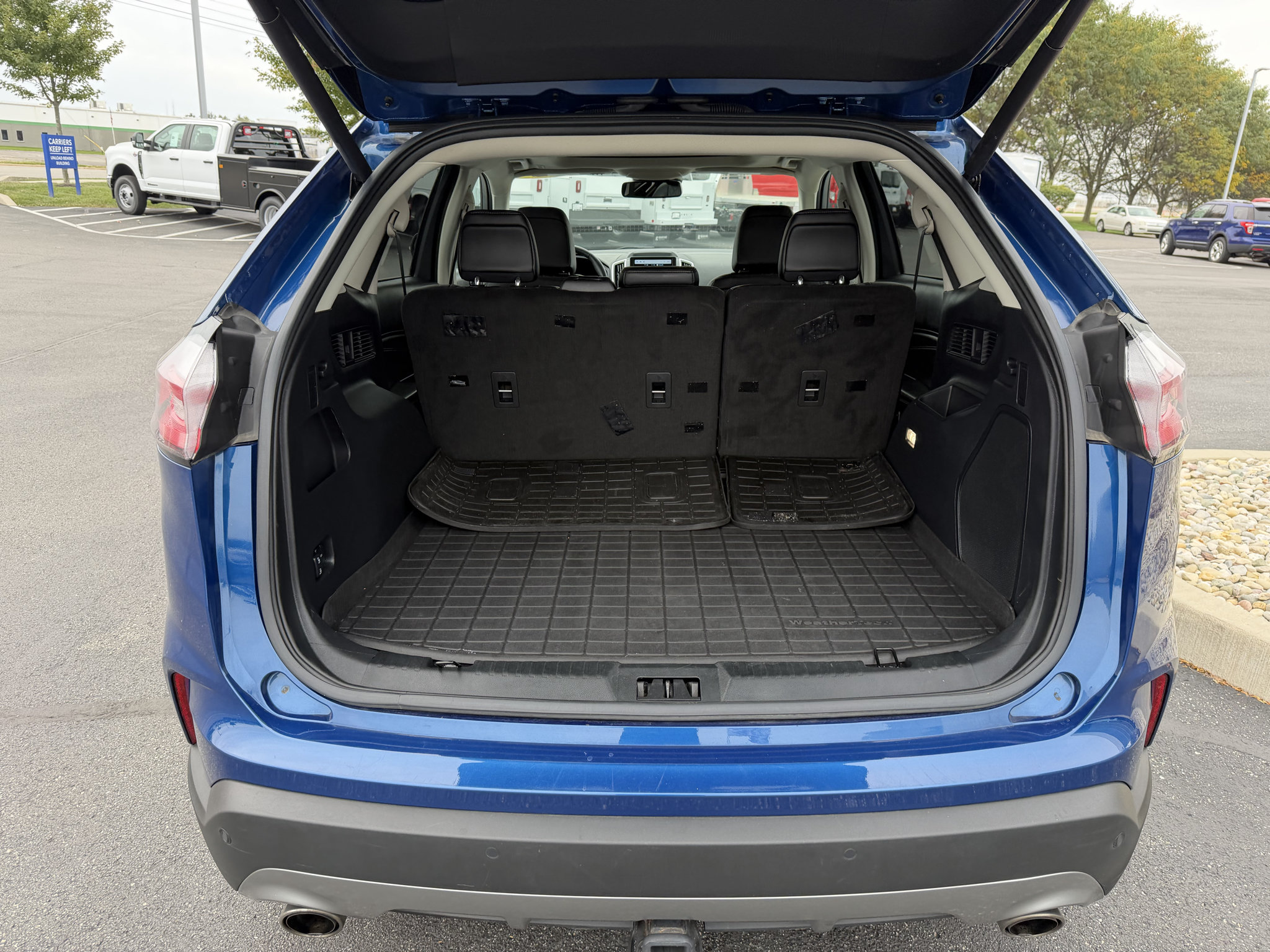 Used 2024 Ford Edge Titanium w/ Equipment Group 301A AWD/4WD image 19