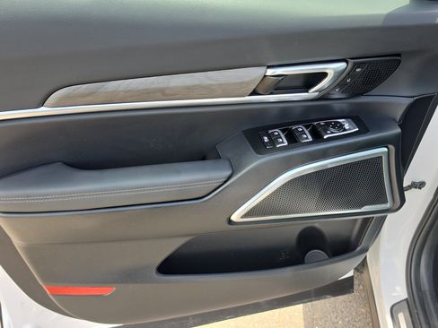 Certified 2025 Kia Telluride SX Prestige X-Line AWD/4WD image 19