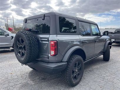 New 2025 Ford Bronco Big Bend w/ Black Diamond Package
