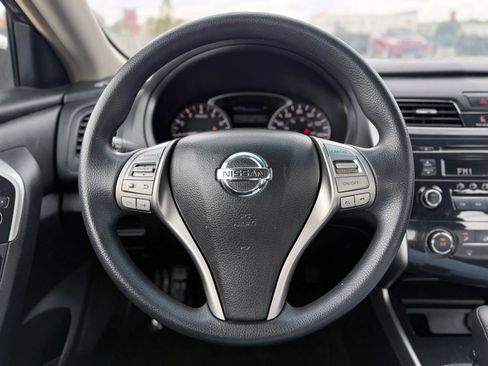 Used 2013 Nissan Altima 2.5 S image 24