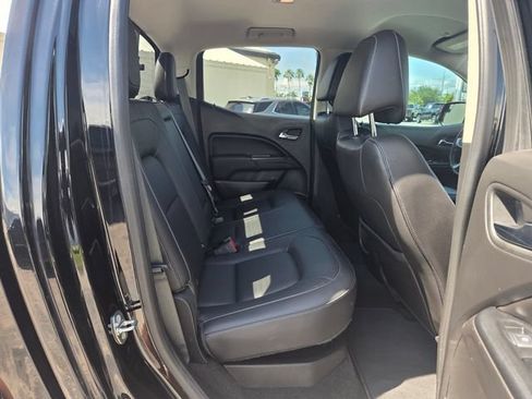 Used 2018 GMC Canyon SLT w/ Trailering Package RWD image 18