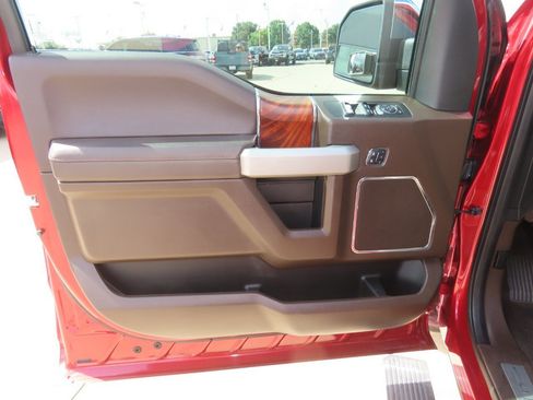 Used 2017 Ford F150 King Ranch w/ Equipment Group 601A Luxury RWD image 25