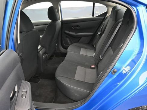 Used 2024 Nissan Sentra SV FWD image 29