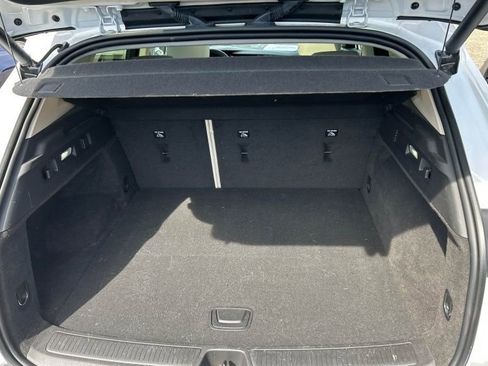 Used 2023 Buick Envision Avenir image 4