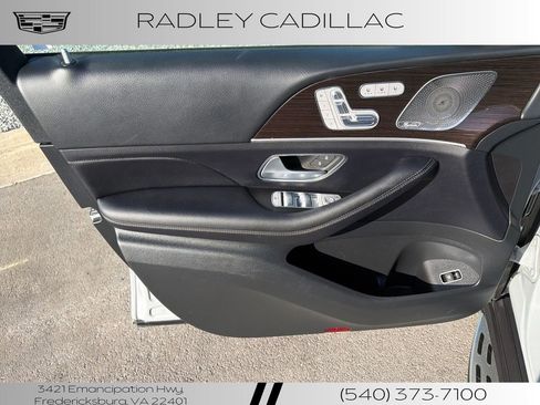 Used 2024 Mercedes-Benz GLE 350 4MATIC image 4