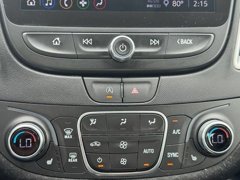 Used 2025 Chevrolet Malibu LT FWD image 32