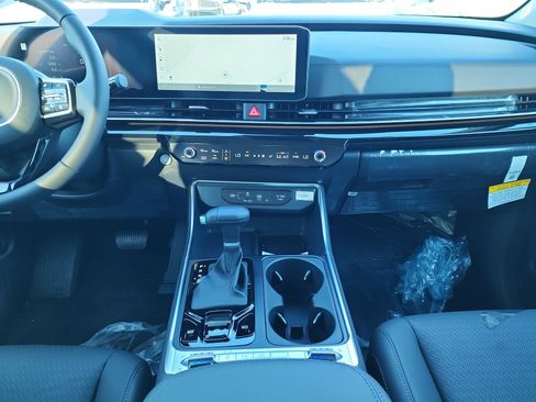 New 2026 Kia Carnival SX Prestige image 14