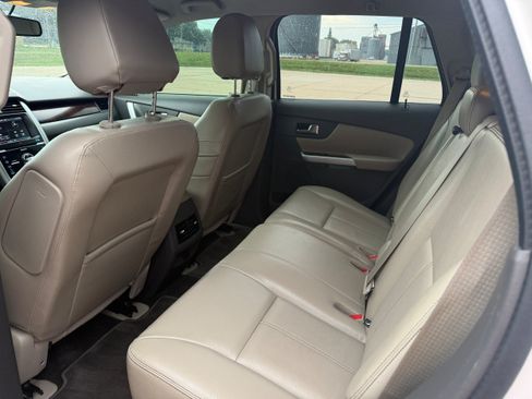 Used 2014 Ford Edge Limited w/ Driver Entry Package AWD/4WD image 11