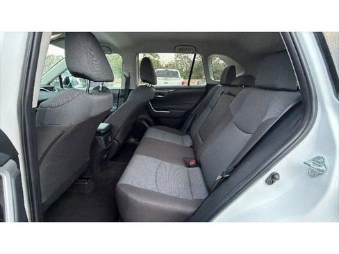 Certified 2025 Toyota RAV4 XLE AWD/4WD image 34