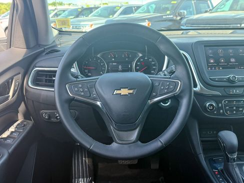 Certified 2024 Chevrolet Equinox LT AWD/4WD image 25