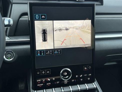 New 2026 GMC Terrain Elevation w/ Elevation Premium Package image 21